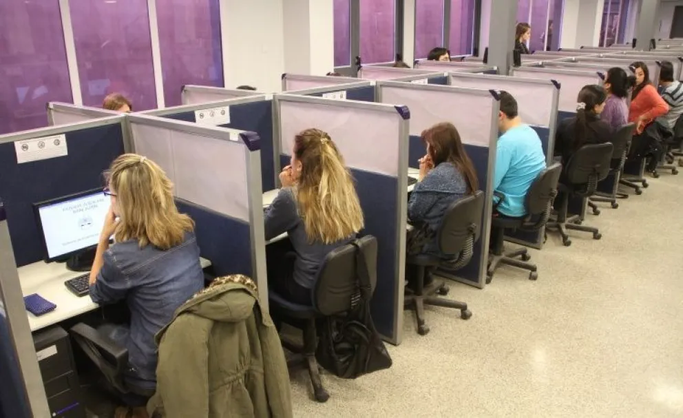 Bochazo mal: poco más de mil personas aprobaron el examen de ingreso al Poder Judicial