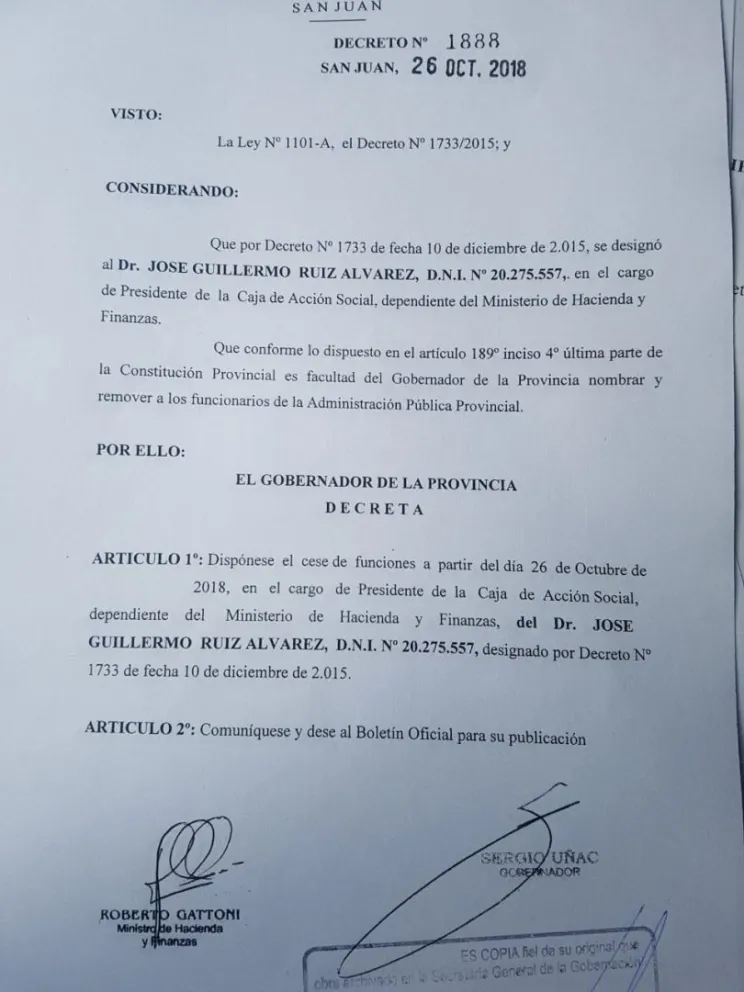 Echaron de la Caja de Acción Social a Ruíz Álvarez