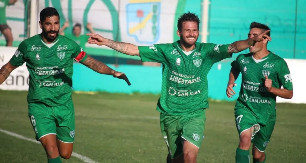 Un cabezazo los hizo subir: Sportivo ganó y es puntero