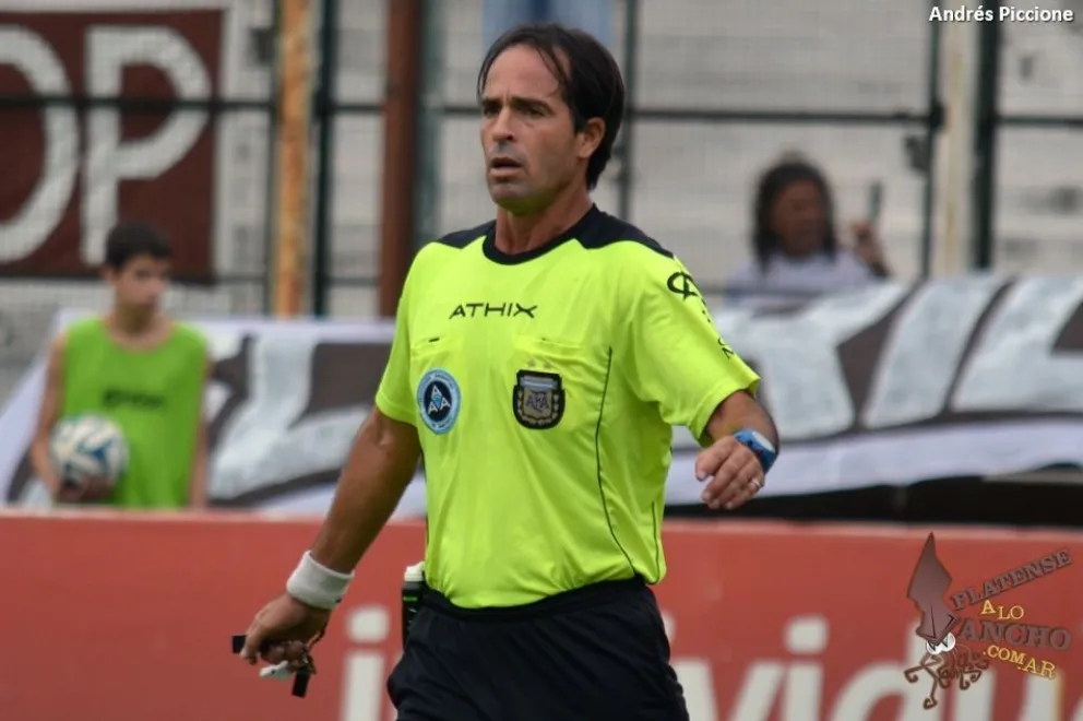 Los árbitros para la fecha 11