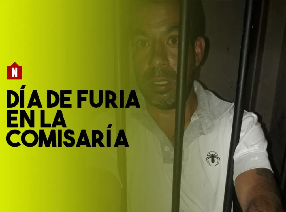 Estaba detenido en el calabozo y arrancó una cámara de seguridad