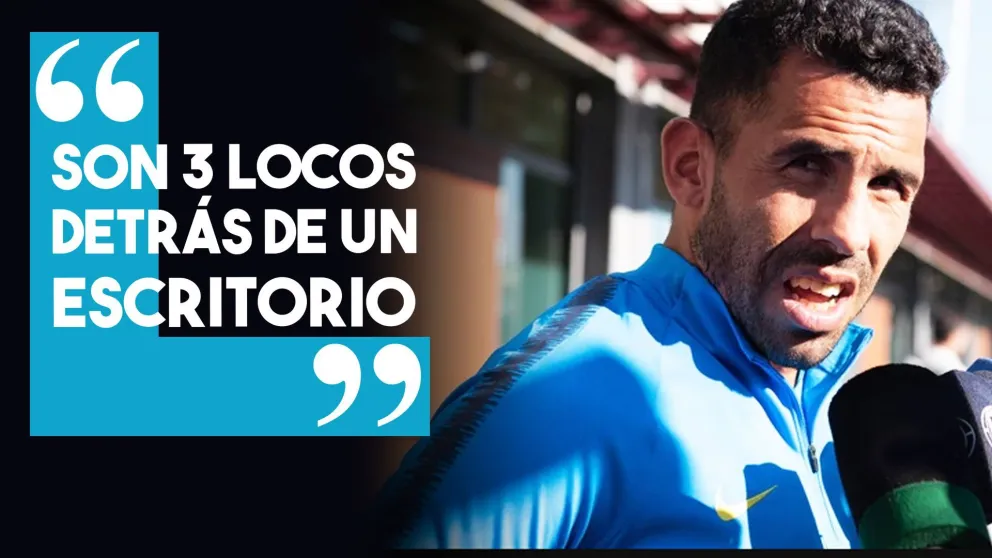 "Son 3 locos detrás de un escritorio"