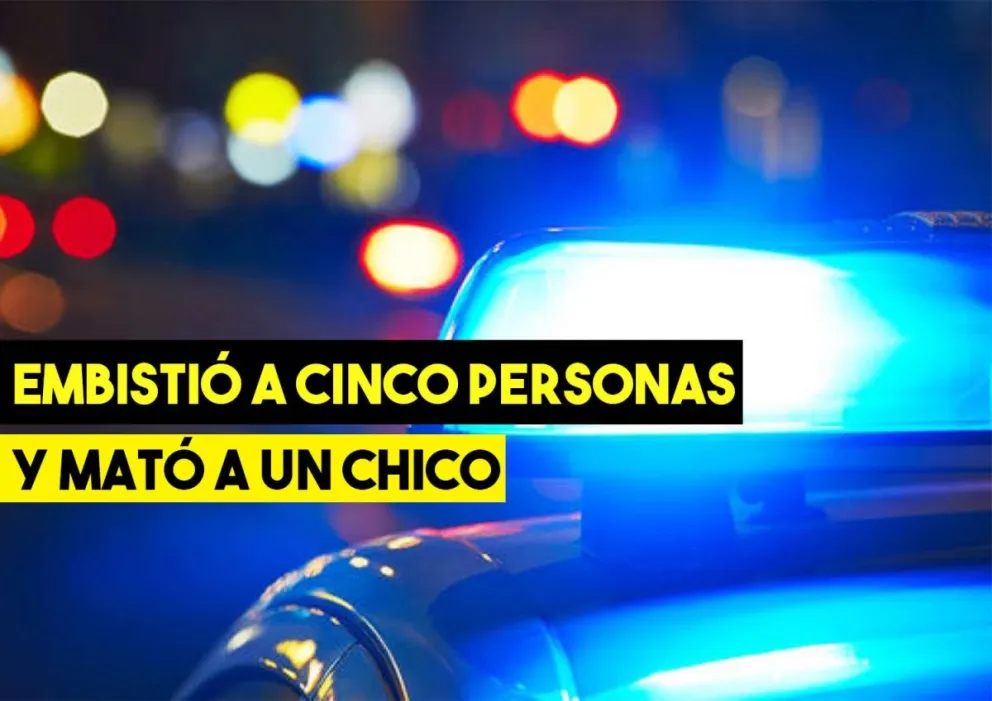 Embistió a cinco personas y mató a un chico