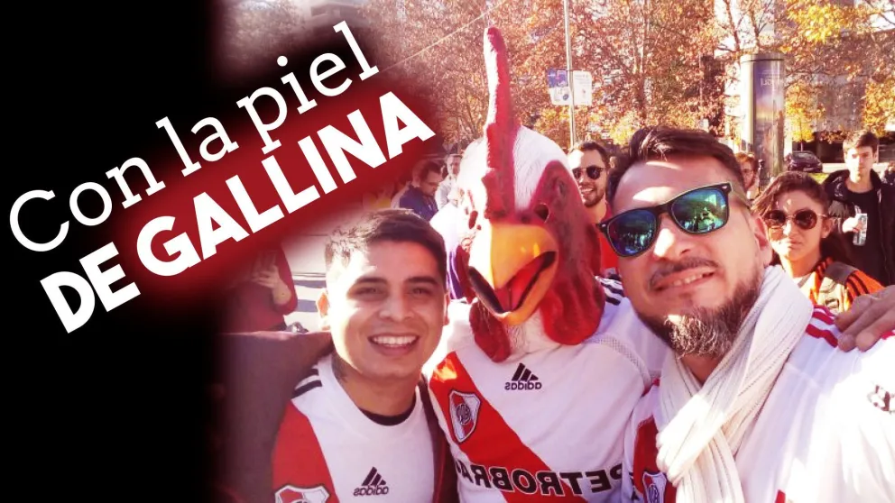"Con piel de gallina"