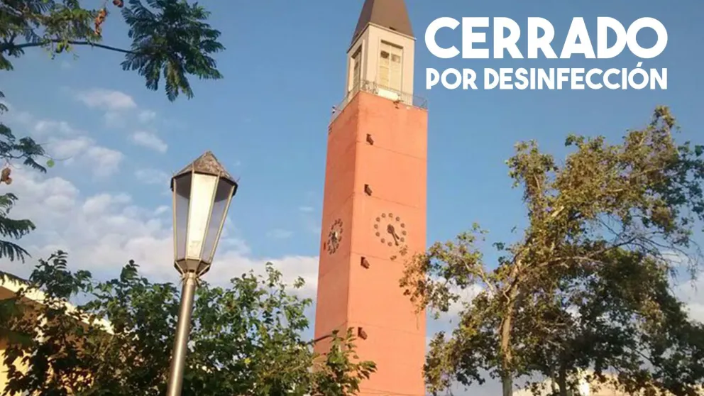 El campanil cerrado por desinfección