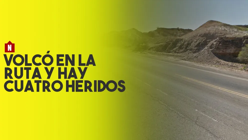 Un conductor volcó en la ruta y hay cuatro heridos