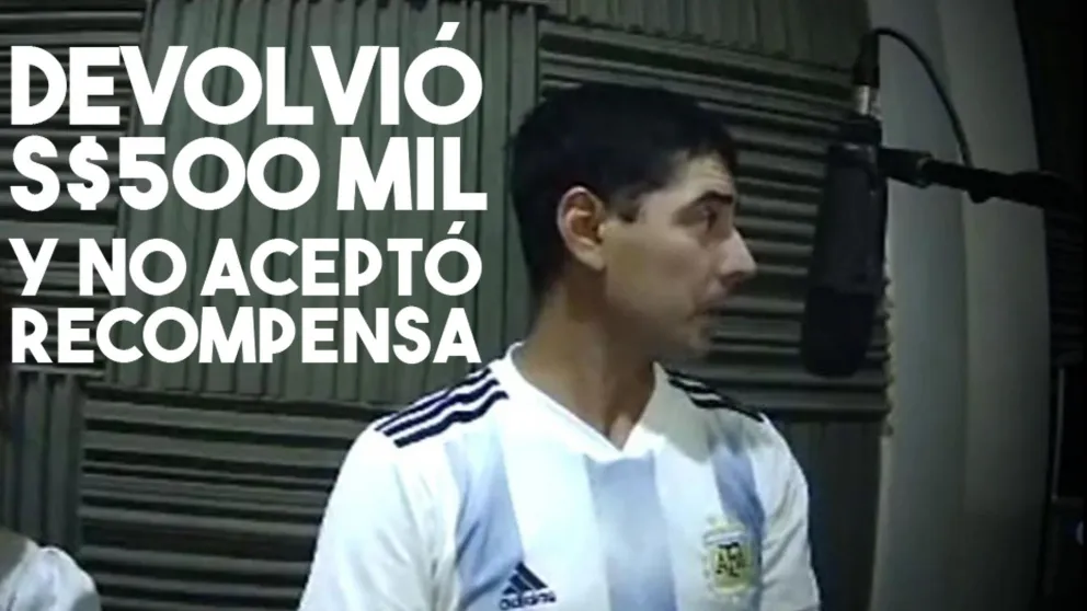 Encontró medio millón de dólares, los devolvió y rechazó la recompensa