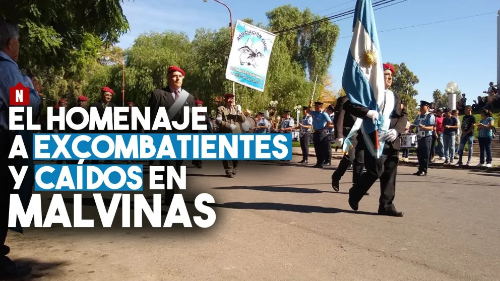 Los ex Combatientes de Malvinas desfilan por las calles de la ciudad