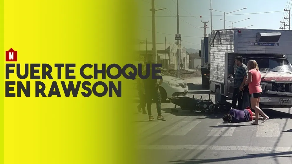 Una camioneta y una moto chocaron en Rawson