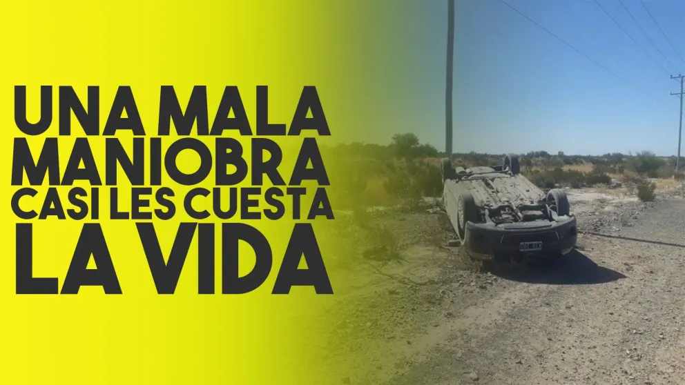 Quiso pasar a un camión y terminaron volcando