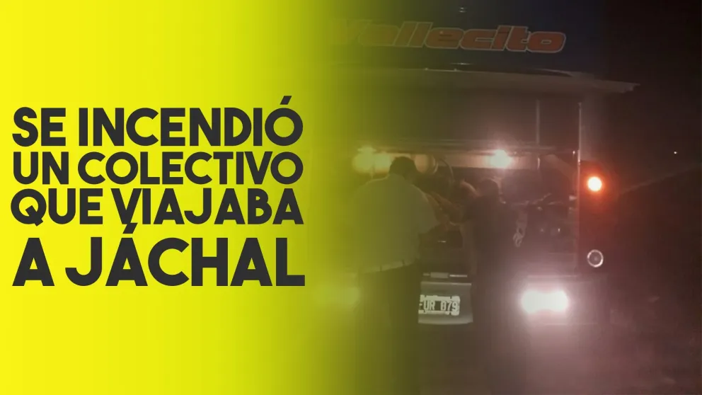 Un colectivo que viajaba a Jáchal se prendió fuego