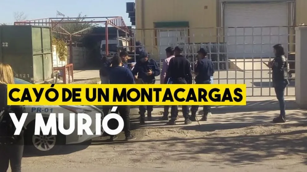 Cayó de un montacargas y murió