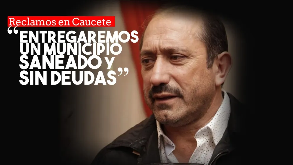 Julián Gil: "Entregaremos un municipio saneado y sin deuda"