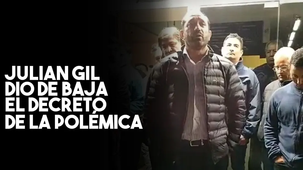 Julian Gil dio de baja el polémico decreto