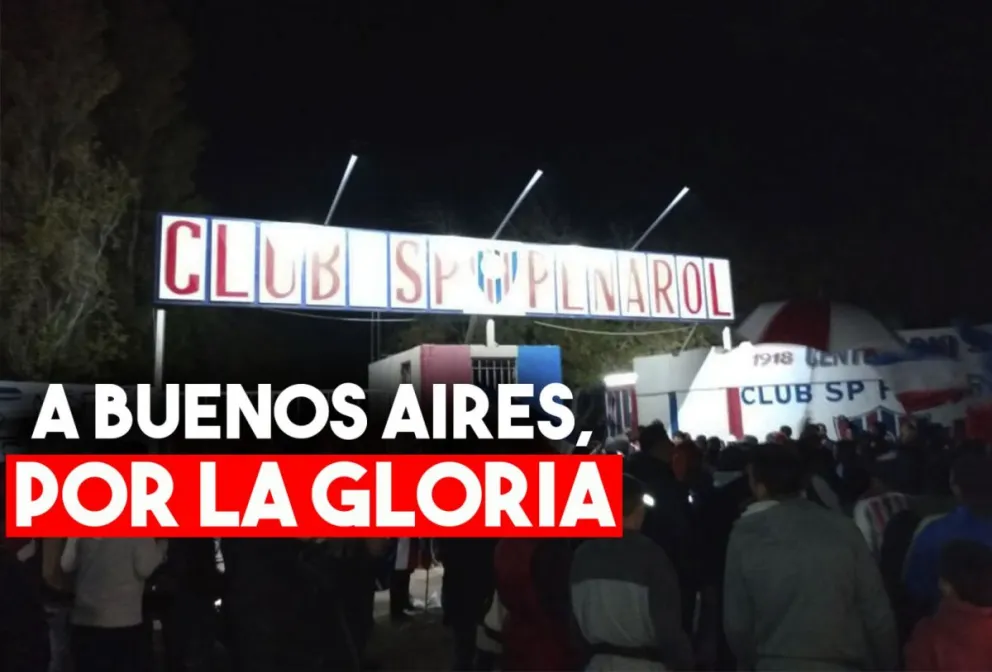 Peñarol viajó a Buenos Aires con el apoyo de sus hinchas