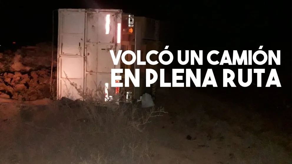 Volcó un conductor a bordo de un camión en la Ruta 141
