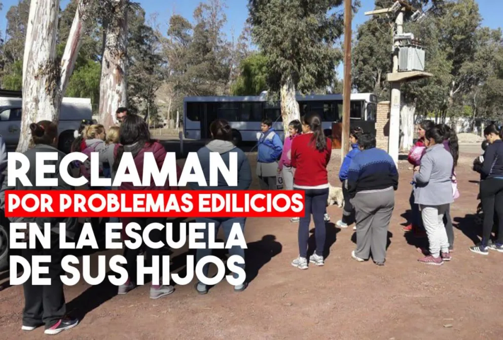Padres decidieron hacer paro por problemas edilicios en la escuela