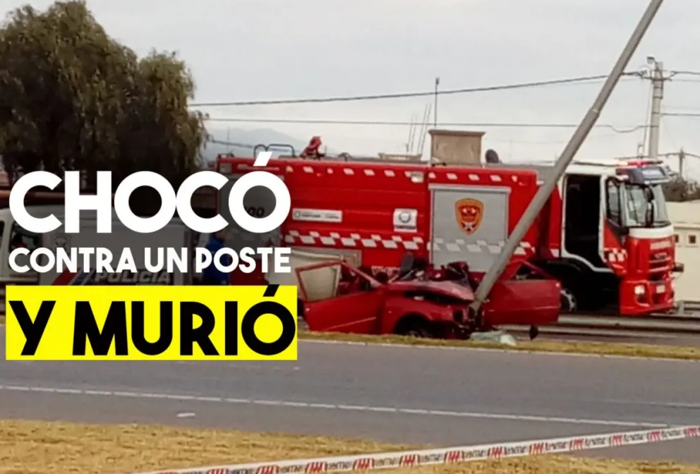 Chocó contra un poste y murió