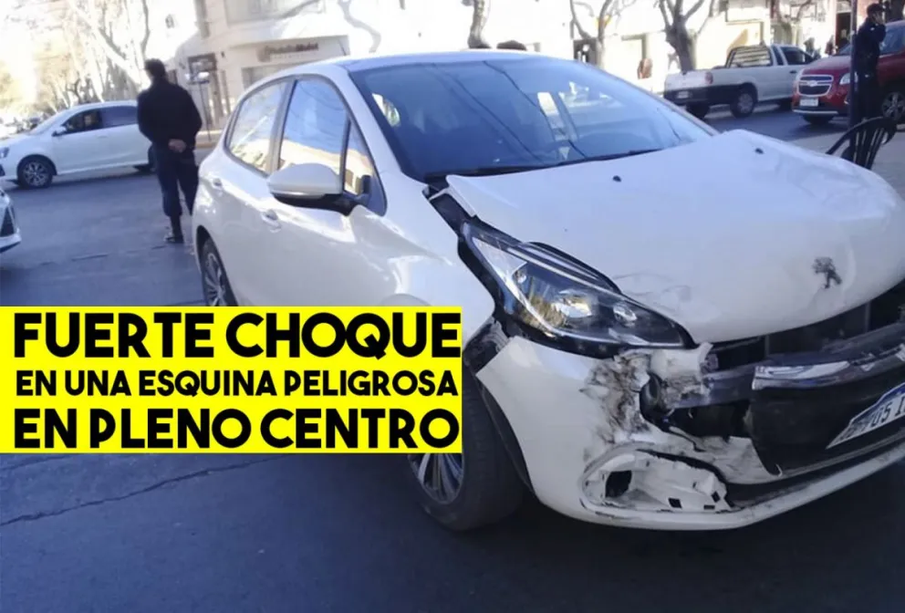 Una camioneta terminó en contramano en plena avenida Libertador tras ser embestida por un auto