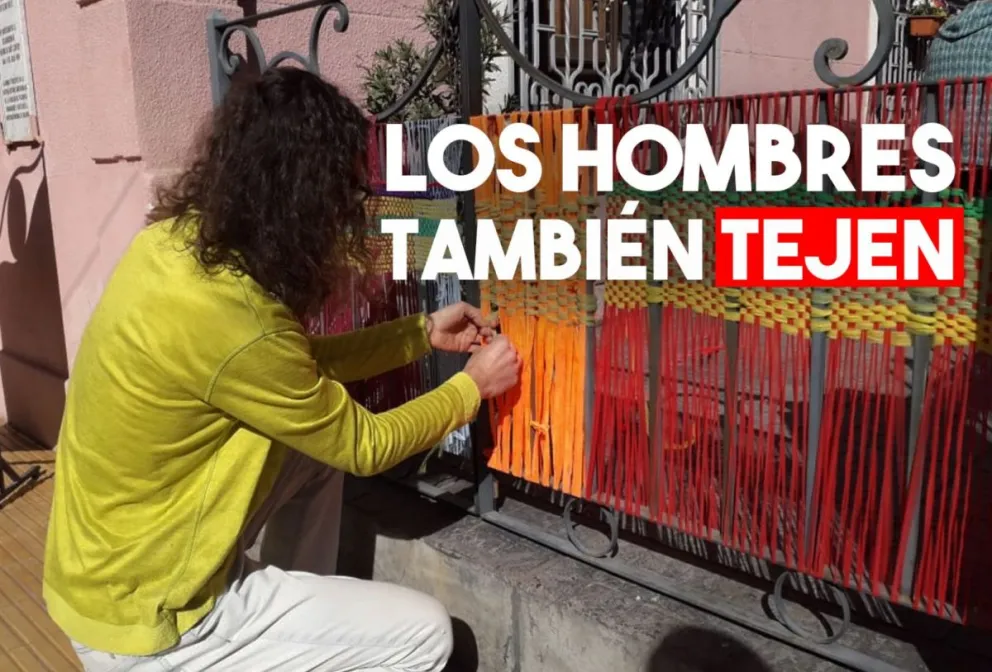 Hombres que tejen