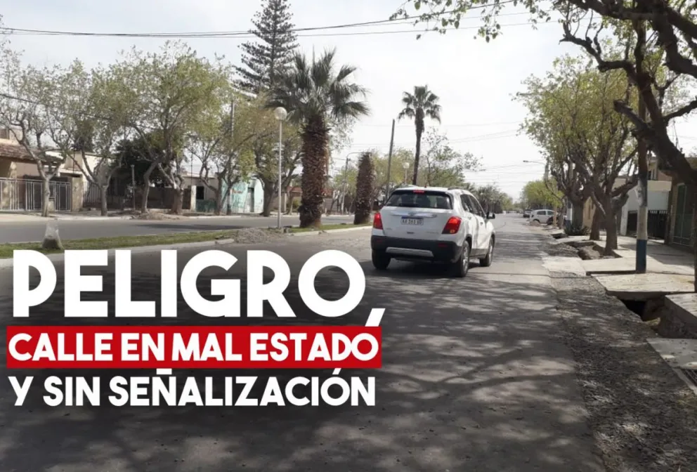 Vecinos de Rawson, molestos por una calle en mal estado y sin señalización