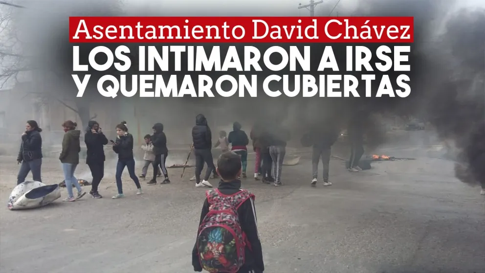 Familias del asentamiento David Chávez quemaron cubiertas por la erradicación