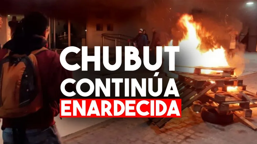 Chubut: continuan los incidentes y destrozos luego de la muerte de dos maestras en un accidente