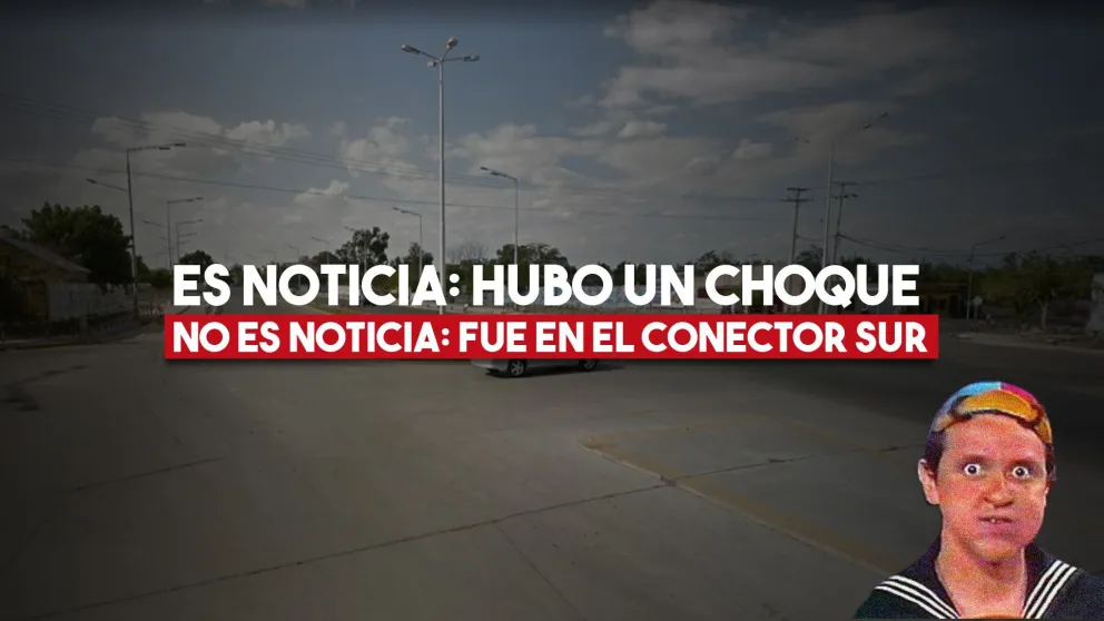 Choque entre un colectivo y una moto en pleno Conector Sur