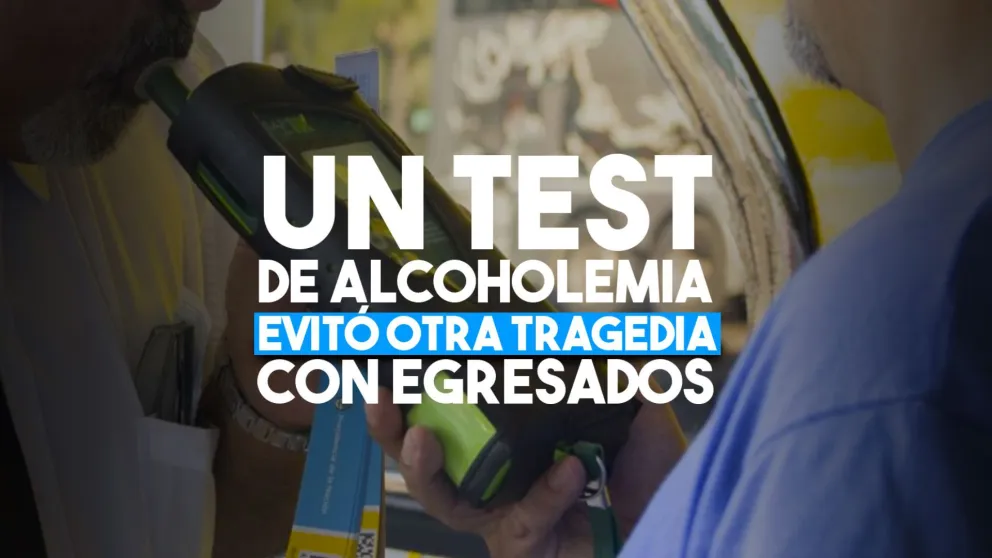 Un chofer borracho estaba por llevar de viaje a un grupo de egresados y los padres lo evitaron