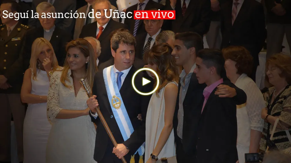 Seguí el acto de asunción de Uñac y el nuevo gabinete