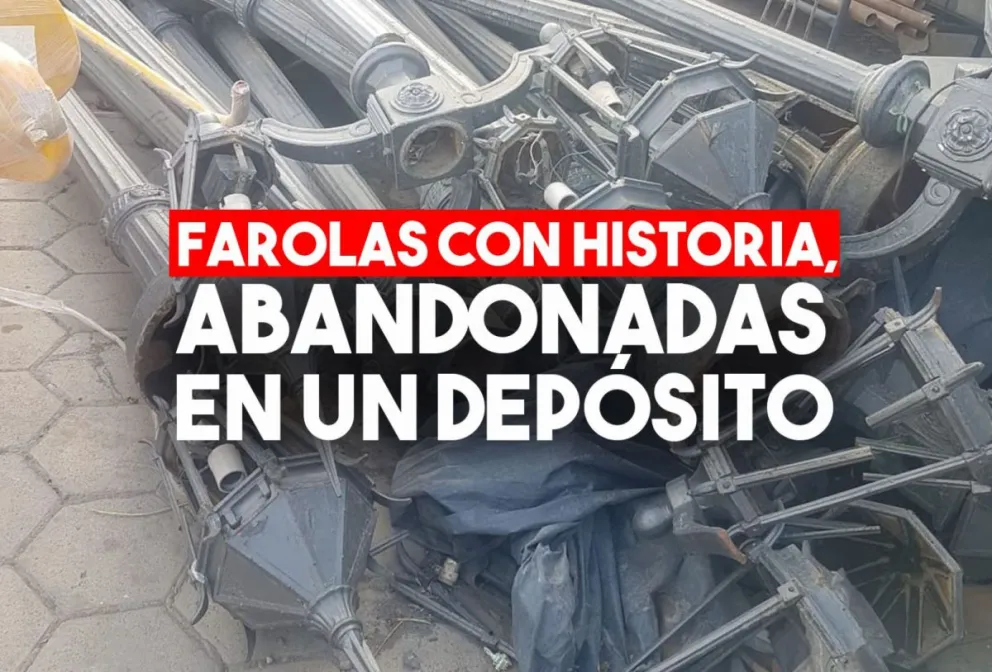 Las farolas de la Peatonal, tiradas en el depósito municipal