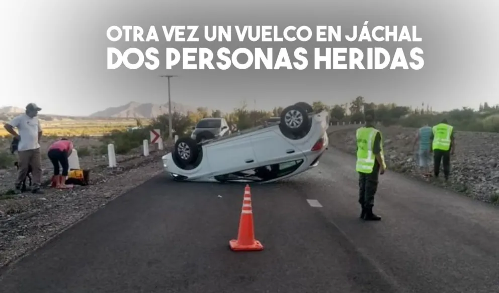 Perdió el control y volcó: dos personas hospitalizadas