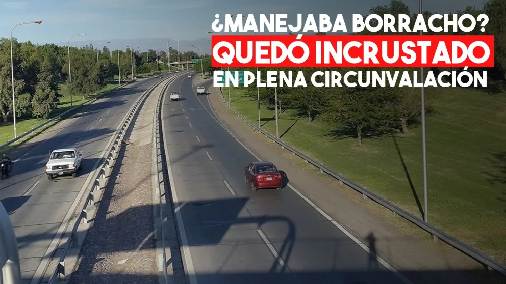 Un conductor perdió el control e impactó en plena Circunvalación: ¿iba ebrio?