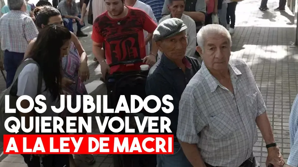 Los jubilados juntaron firmas para volver a la ley de movilidad, impuesta en el gobierno de Macri
