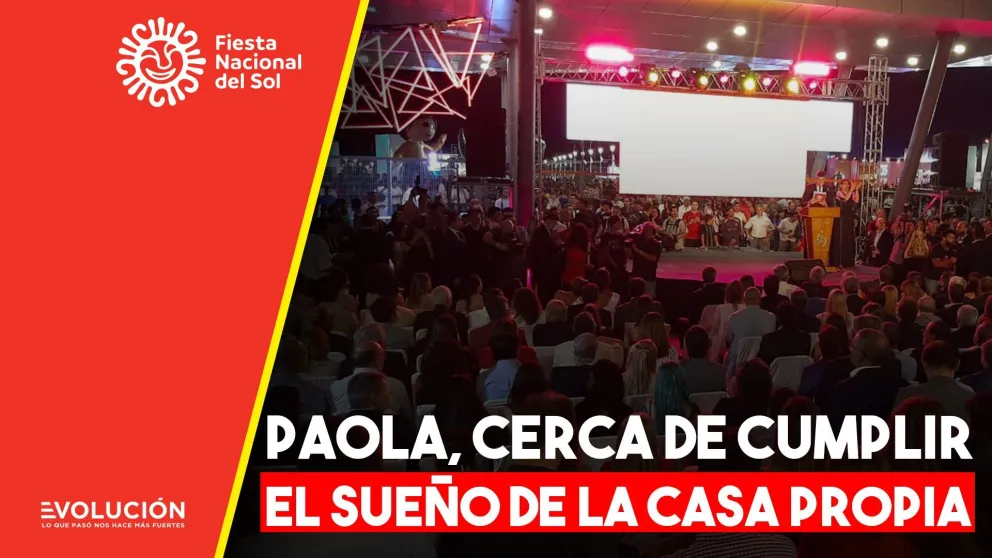 Paola Reyes la primera ganadora de una vivienda del IPV