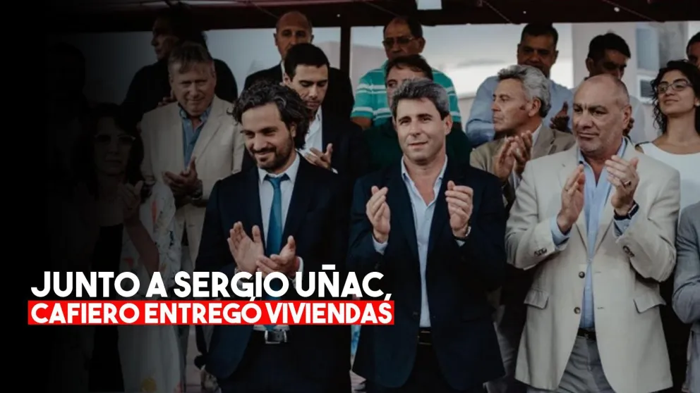Cafiero participó de la entrega de viviendas