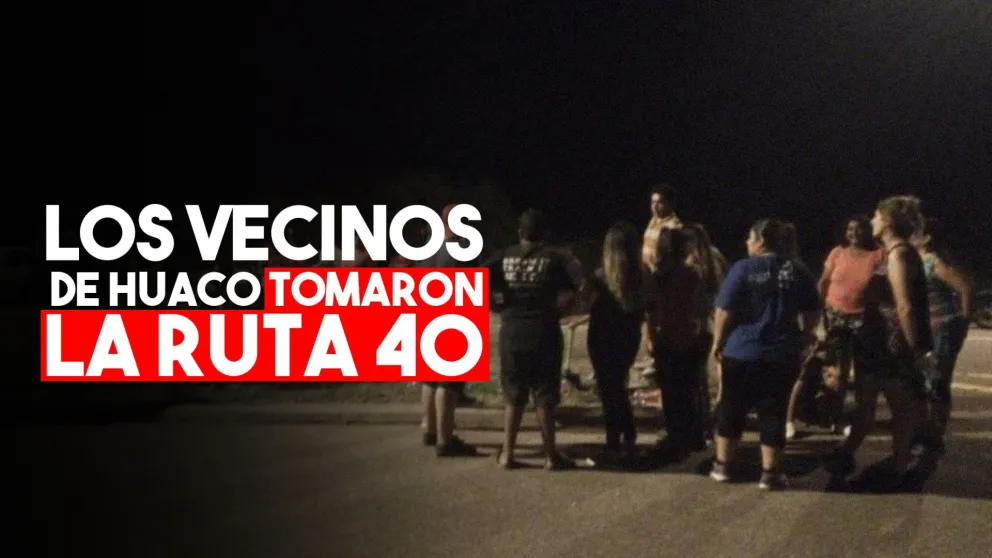 Los vecinos de Huaco cortaron la Ruta 40 por la falta de agua potable