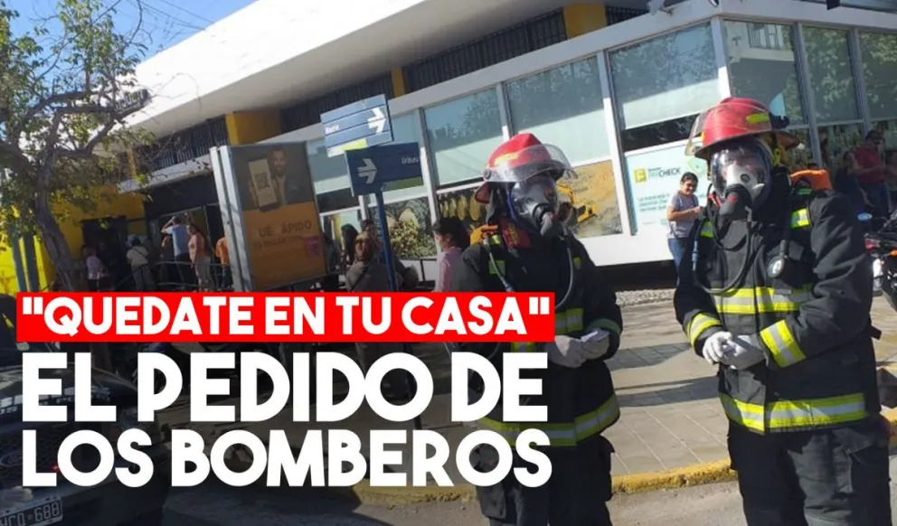 Los bomberos de la provincia realizan una campaña para que la gente se quede en su casa