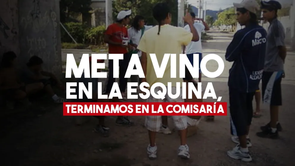 Estaban tomando en la vereda en plena cuarentena y terminaron detenidos