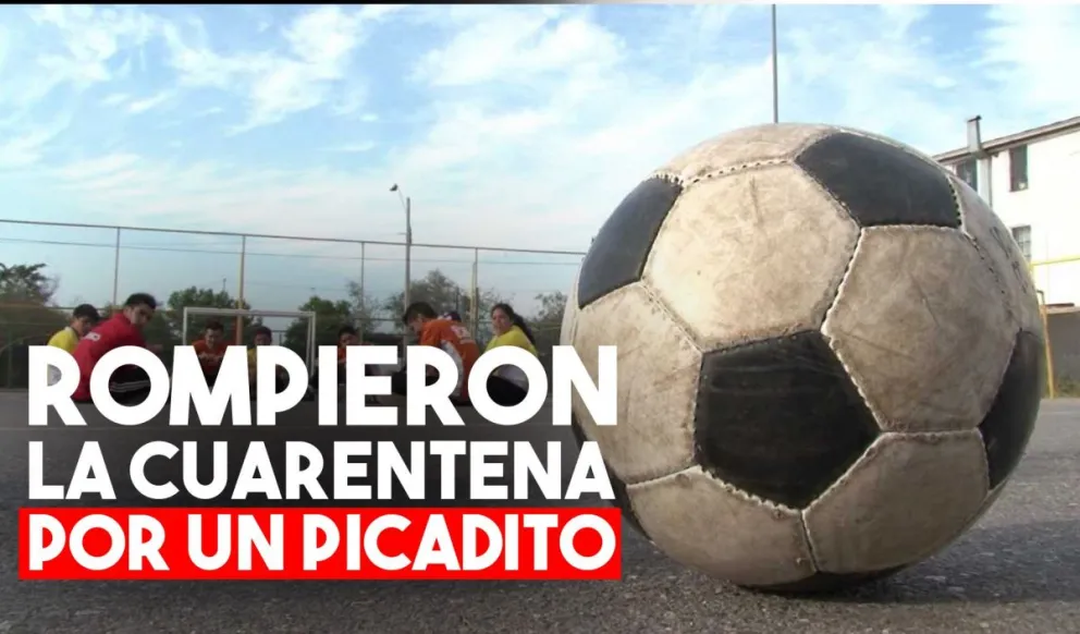 Lo detuvieron por jugar a la pelota y no cumplir la cuarentena