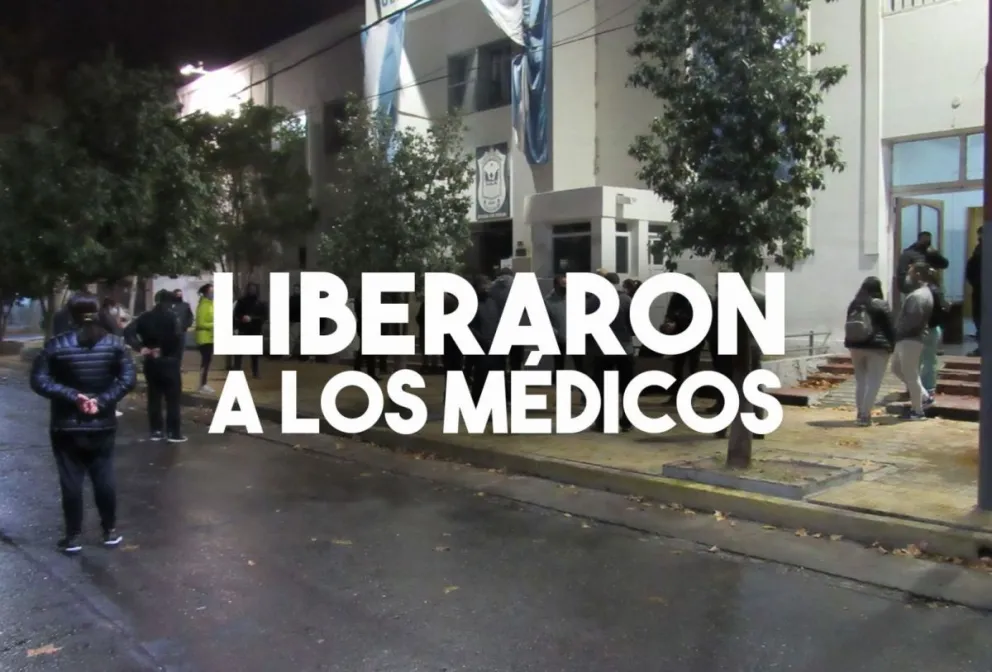 Liberaron a los médicos acusados de "armar" el vuelo sanitario