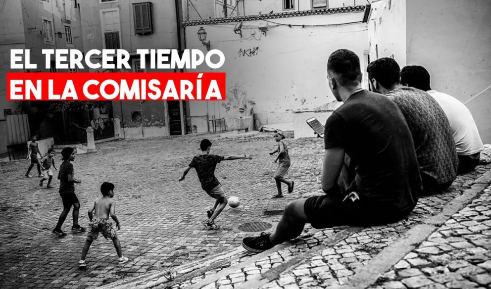 Sorprenden a 14 personas, jugando al fútbol, 11 eran menores