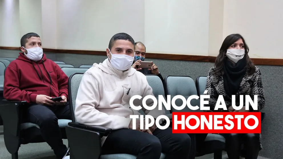 Reconocieron a un joven de 24 años por devolver dinero que se encontró
