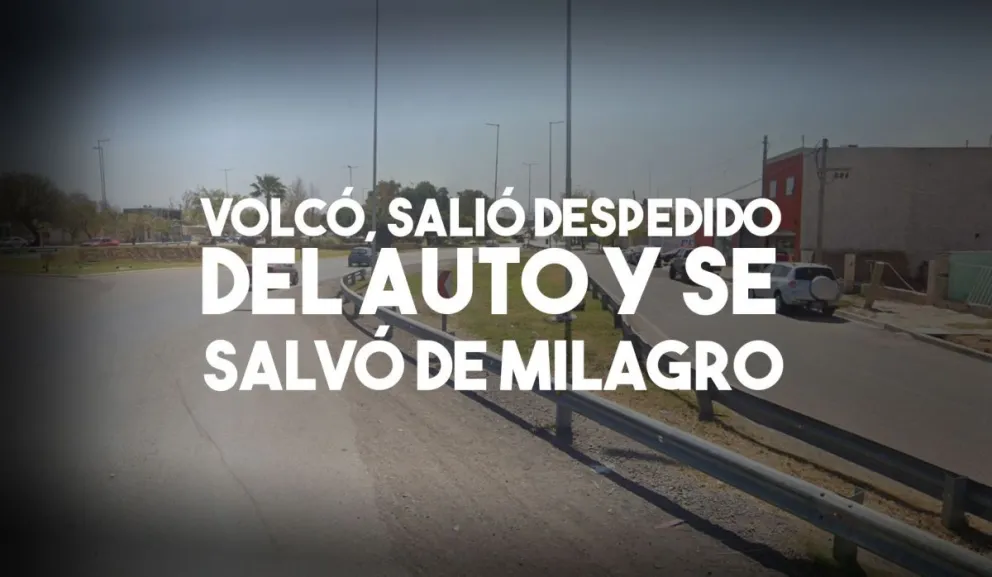 Perdió el control del auto, volcó y salió despedido
