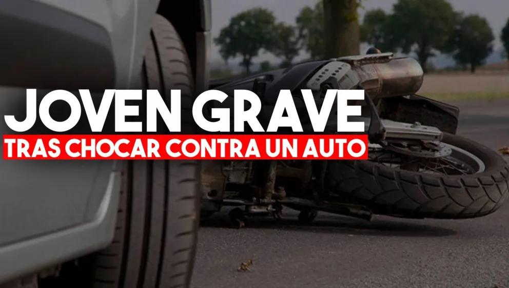 Iba en moto, chocó con un auto y quedó grave