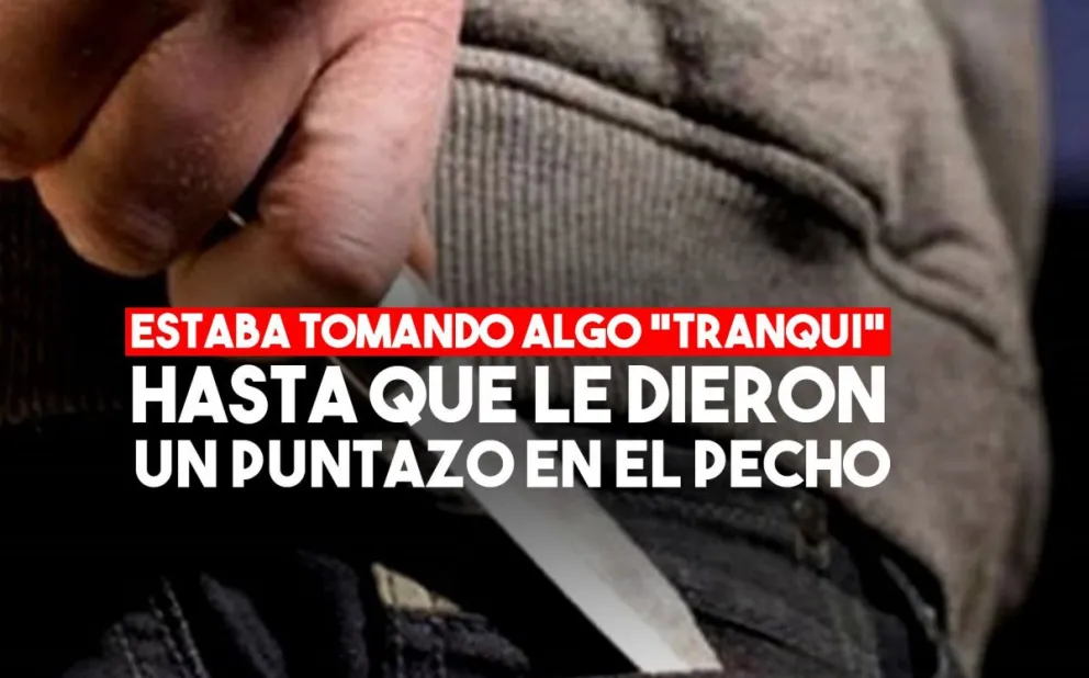 Estaban tomando algo, se desconocieron y uno terminó apuñalado