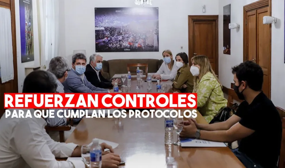 El gobernador se reunió con el Comité COVID-19