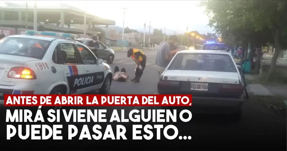 Una ciclista terminó en el hospital tras impactar con la puerta de un auto
