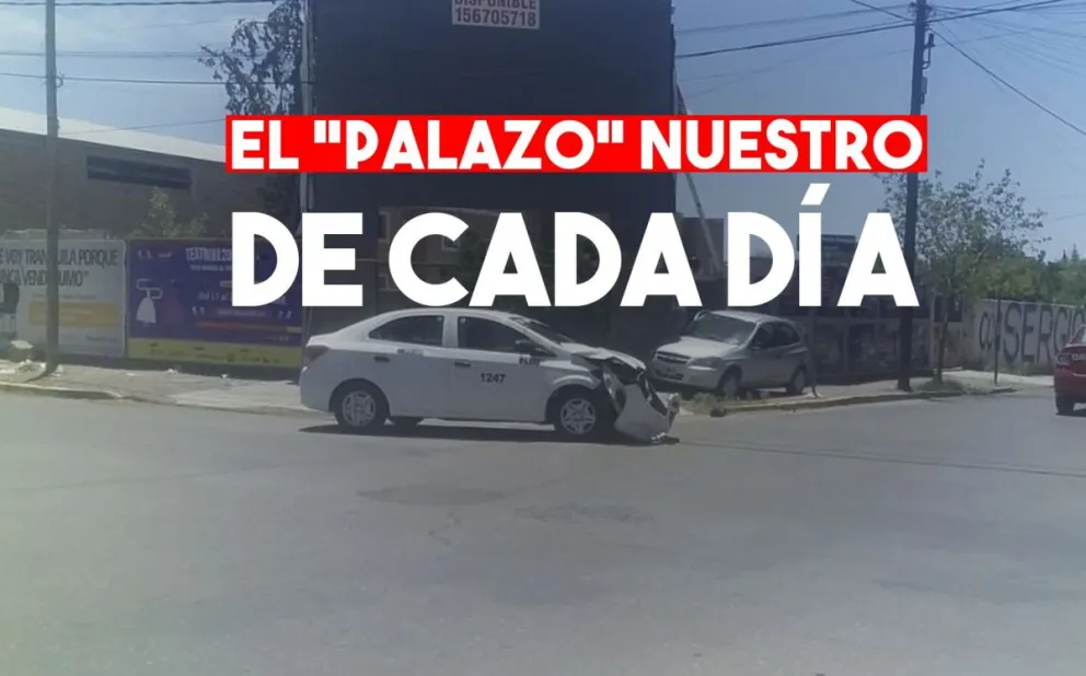 Un remis y un auto protagonizaron un fuerte choque en Capital