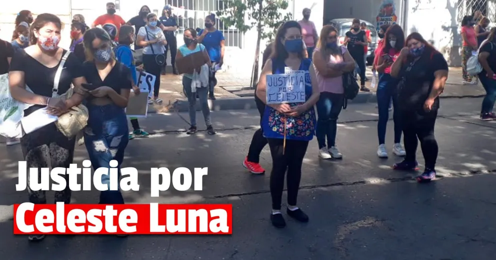 Familiares de víctimas de femicidio se manifestaron en el centro sanjuanino